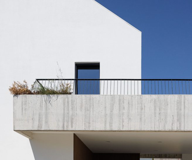 Casas BD em Sintra com Arquitectura Esquissos e fotografias de Ivo Tavares Studio Sintra Portugal Arquitectos Architecture Architects Housing Houses